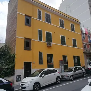 Urbino 33 Apartment